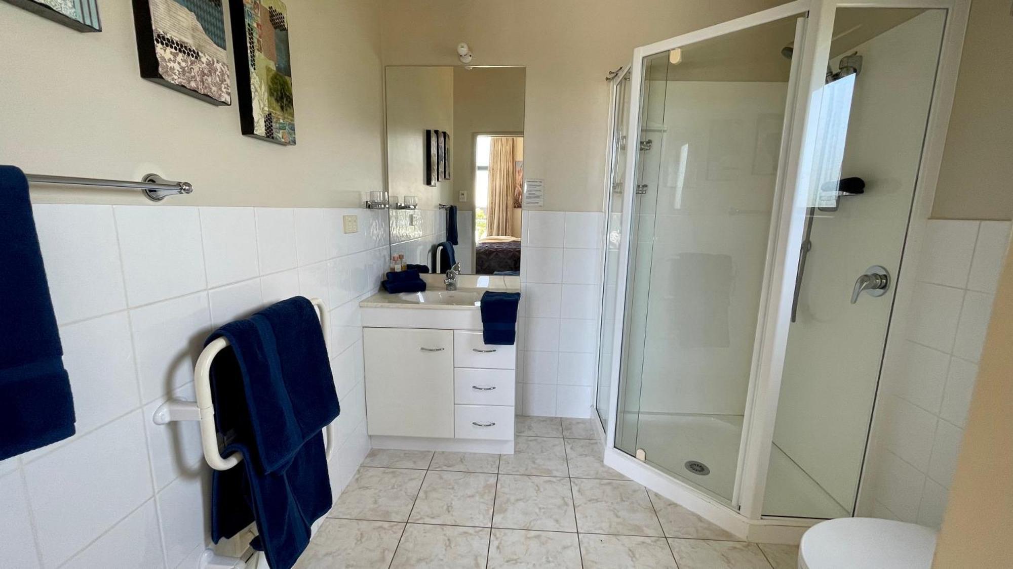 Oceans 8 - Mangawhai Heads Holiday Home Buitenkant foto