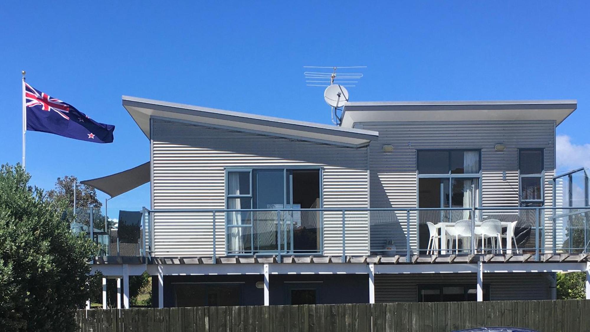 Oceans 8 - Mangawhai Heads Holiday Home Buitenkant foto
