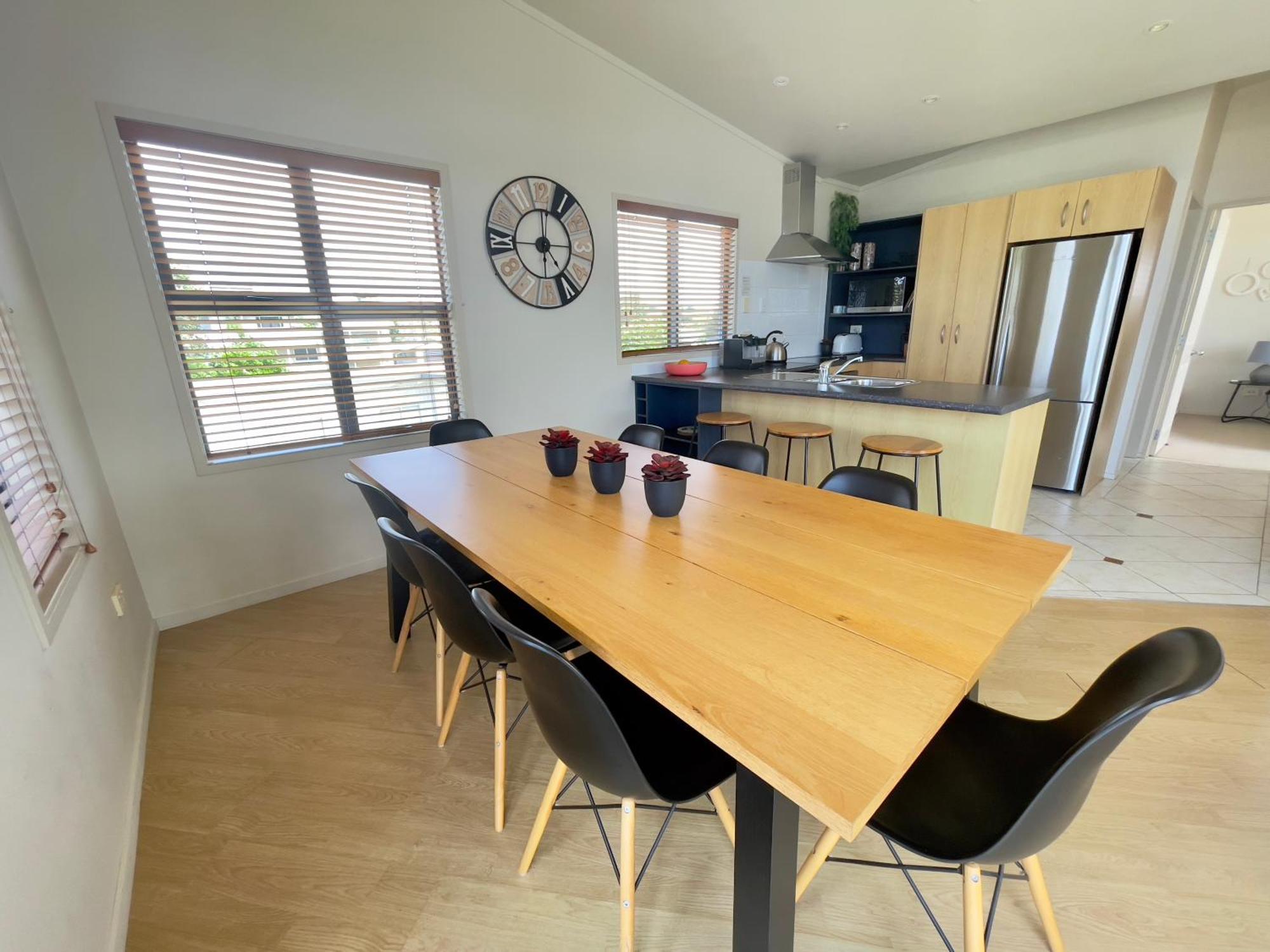 Oceans 8 - Mangawhai Heads Holiday Home Buitenkant foto